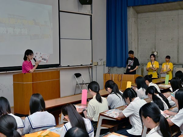 幼児教育学科の様子